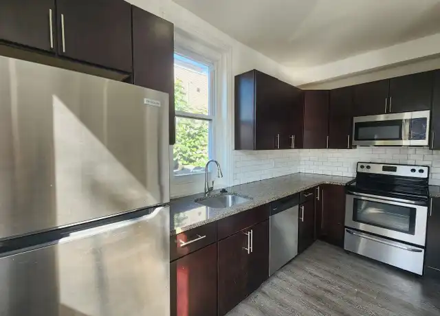 Property at 2841 W Girard Ave Unit 2R, Philadelphia, PA, 19130, 2 beds, 1 bath, [object Object]