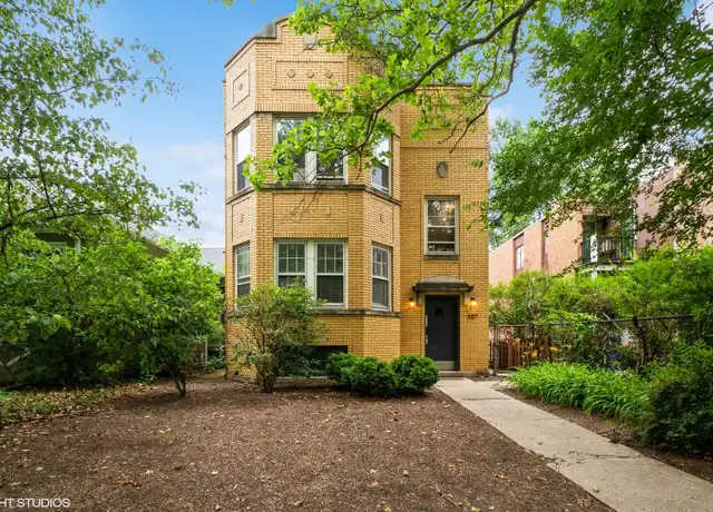 Property at 557 Barton Ave Unit 1, Evanston, IL, 60202, 2 beds, 1 bath, [object Object]