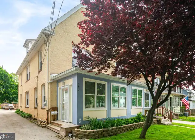 Property at 727 Moore Ave, Bryn Mawr, PA, 19010, 4 beds, 2.5 baths, [object Object]