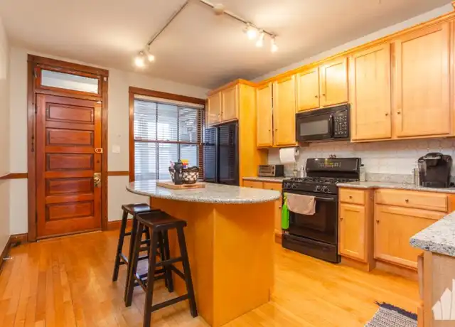 Property at 1538 W Wrightwood Ave, Chicago, IL, 60614, 3 beds, 2 baths, [object Object]