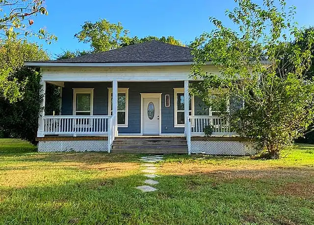 Property at 1306 Calvit St, Hempstead, TX, 77445, 2 beds, 2 baths, [object Object]
