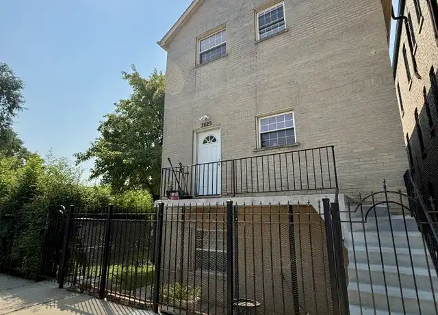Property at 2629 W Luther St Unit 3, Chicago, IL, 60608, 2 beds, 1 bath, [object Object]