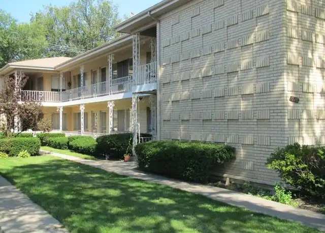 Property at 725 Busse Hwy Unit 6, Park Ridge, IL, 60068, 1 bed, 1 bath, [object Object]