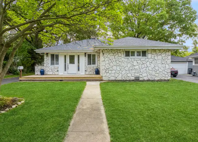 Property at 29 S Ash St, Palatine, IL, 60067, 3 beds, 1 bath, [object Object]