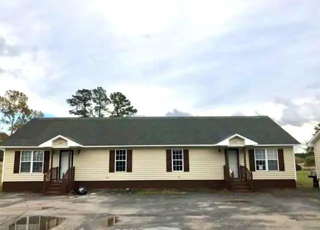 Property at 123 Baileys Park Ln, Kinston, NC, 28504, 2 beds, 2 baths, [object Object]