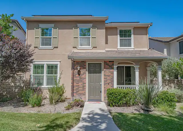 Property at 28225 N Via Sonata Dr, Valencia, CA, 91354, 3 beds, 2.5 baths, [object Object]