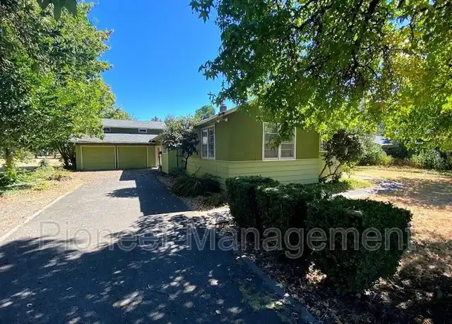 Property at 375 Cherry Dr, Eugene, OR, 97401, 2 beds, 1 bath, [object Object]