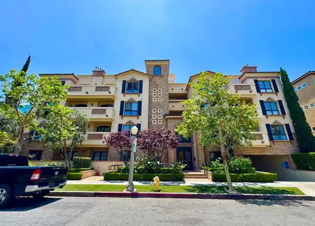 Property at 12026 Hoffman St #101, Studio City, CA, 91604, 3 beds, 3 baths, [object Object]