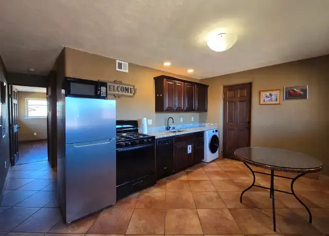 Property at 1506 Agua Fria St, Santa Fe, NM, 87505, 1 bed, 1 bath, [object Object]