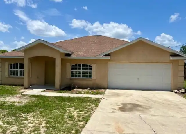 Property at 16 Water Track Dr, Ocala, FL, 34472, 3 beds, 2 baths, [object Object]