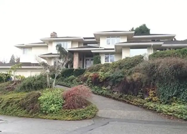 Property at 7942 Lake View Ln, Mercer Island, WA, 98040, 4 beds, 4.5 baths, [object Object]