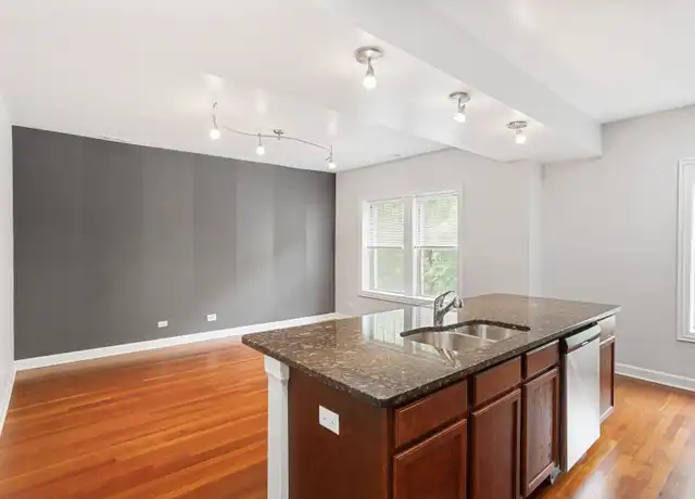 Property at 7357 N Ashland Ave Unit 7361-2, Chicago, IL, 60626, 1 bed, 1 bath, [object Object]
