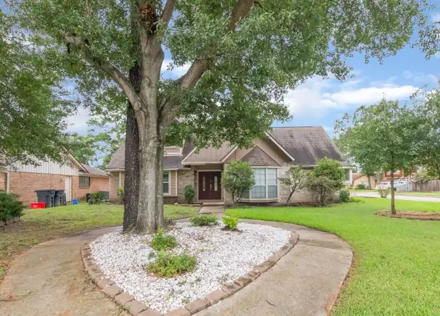 Property at 17423 Baronshire Dr, Houston, TX, 77070, 5 beds, 3 baths, [object Object]