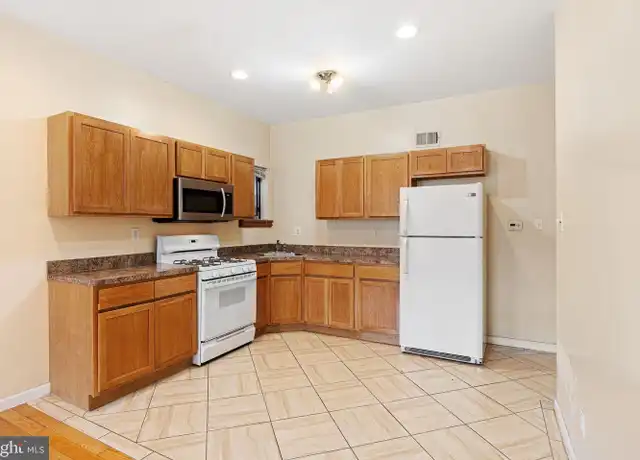 Property at 1235 W Allegheny Ave, Philadelphia, PA, 19133, 3 beds, 1 bath, [object Object]