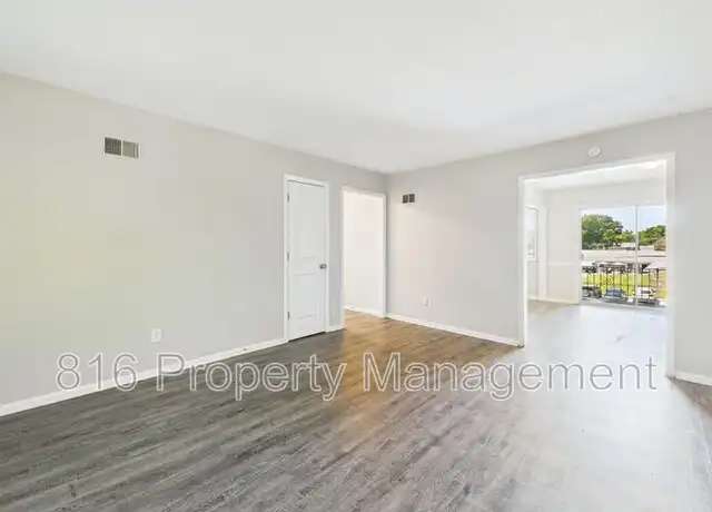 Property at 8030 Campbell St Unit 8036, Kansas City, MO, 64131, 2 beds, 1 bath, [object Object]