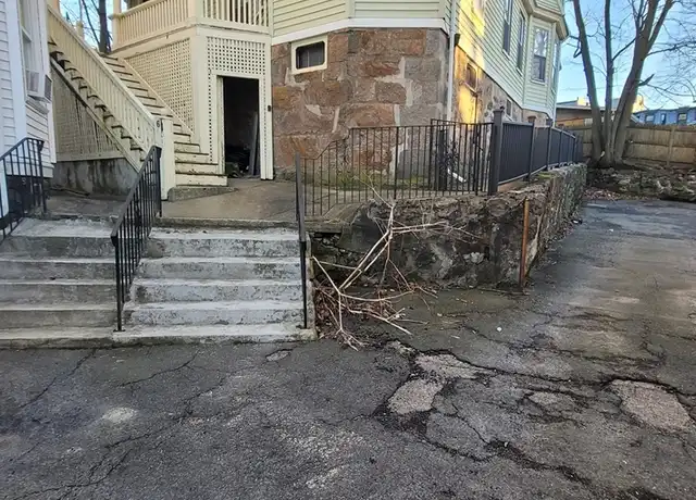 Property at 6 Romar Ter Unit 2, Boston, MA, 02119, 3 beds, 1 bath, [object Object]
