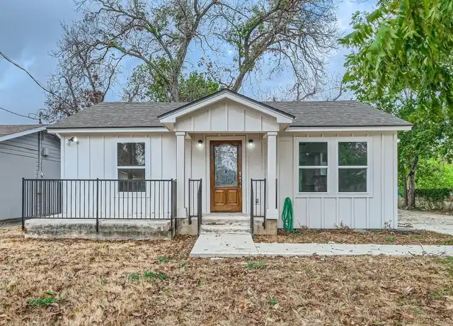Property at 839 Oasis St, New Braunfels, TX, 78130, 3 beds, 2 baths, [object Object]