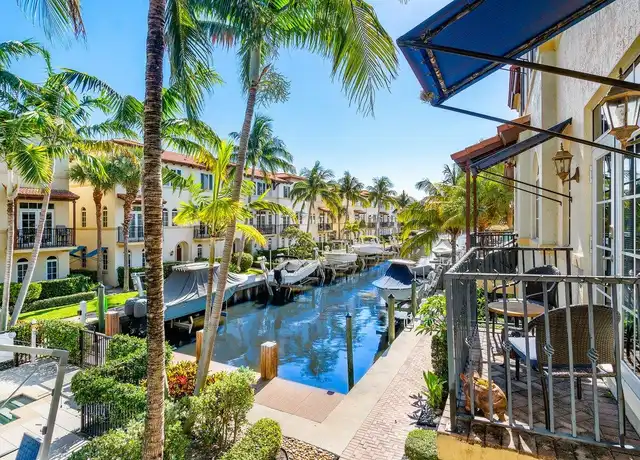 Property at 809 Estancia Way, Boynton Beach, FL, 33435, 3 beds, 3.5 baths, [object Object]