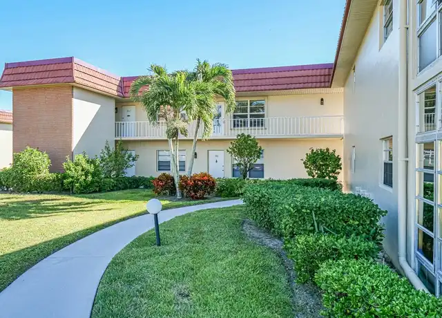 Property at 55 Woodland Dr #207, Vero Beach, FL, 32962, 2 beds, 2 baths, [object Object]