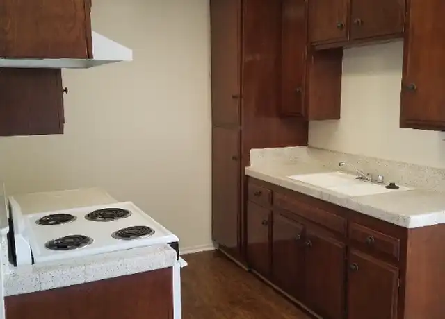 Property at 10640 Colima Rd Unit 29, Whittier, CA, 90604, 1 bed, 1 bath, [object Object]