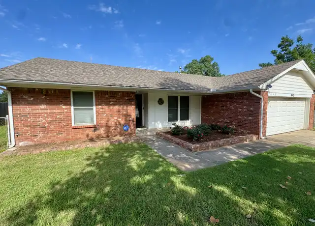 Property at 915 Oak Hill Rd, Choctaw, OK, 73020, 4 beds, 2 baths, [object Object]