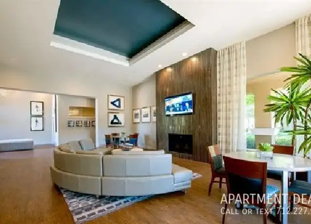 Property at 10504 Fountain Lake Dr Unit 2643, Stafford, TX, 77477, 2 beds, 2 baths, [object Object]
