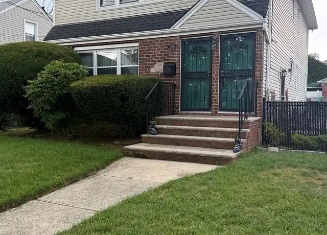 Property at 235 Jefferson Ave, Mineola, NY, 11501, 2 beds, 2 baths, [object Object]