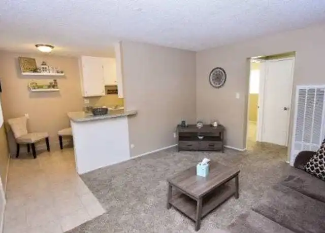 Property at 950 S Garfield St Unit 05, Lodi, CA, 95240, 1 bed, 1 bath, [object Object]