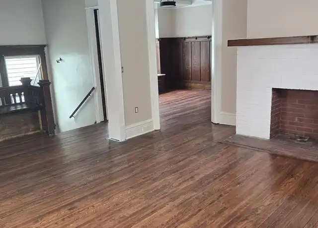 Property at 85 Kensington Ave Unit Upper, Buffalo, NY, 14214, 3 beds, 1 bath, [object Object]