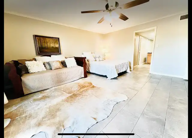 Property at 13207 Mansfield Dr Unit C, Austin, TX, 78732, 0 beds, 1 bath, [object Object]
