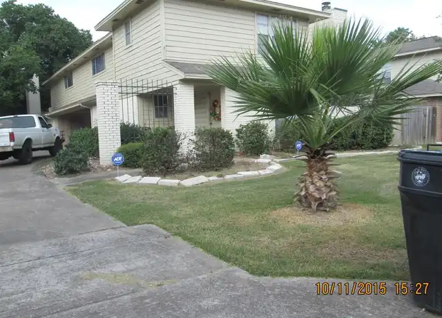Property at 10834 Sugar Hill Dr Unit B, Houston, TX, 77042, 2 beds, 1.5 baths, [object Object]