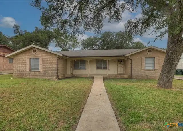 Property at 334 Craddock Ave, San Marcos, TX, 78666, 3 beds, 2 baths, [object Object]