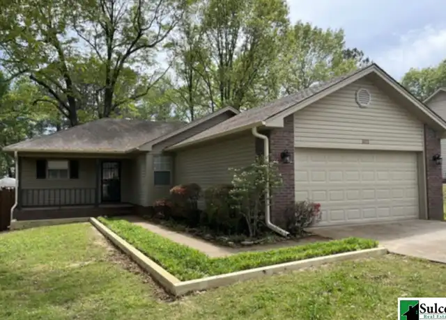 Property at 3913 Sunset Dr, Jonesboro, AR, 72405, 3 beds, 2 baths, [object Object]