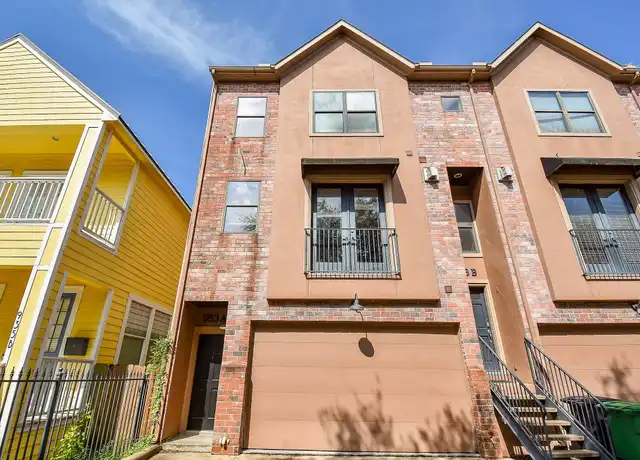 Property at 953 Yale St Unit A, Houston, TX, 77008, 3 beds, 2.5 baths, [object Object]
