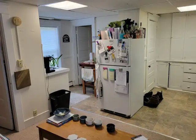 Property at 28 Pleasant St Unit 6, West Lebanon, NH, 03784, 1 bed, 1 bath, [object Object]