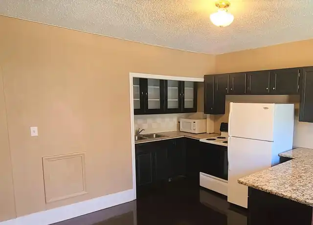 Property at 1243 1st St SW, Rochester, MN, 55902, 2 beds, 1 bath, [object Object]
