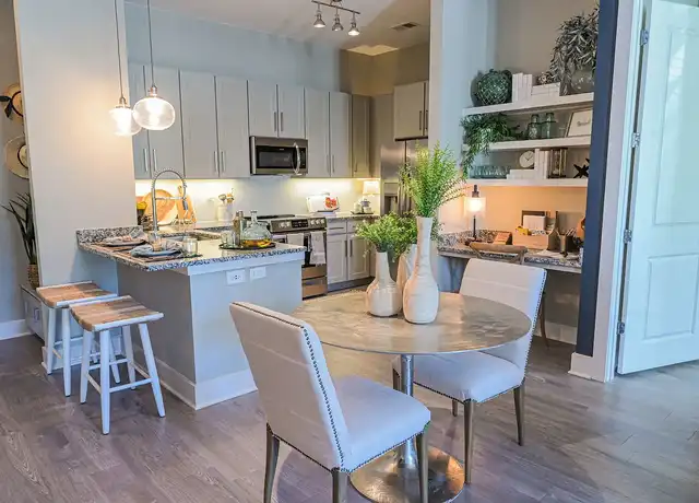Property at Hawthorne at Indy West - 3960 Independence Blvd, Wilmington, NC, 28412, 3 beds, 2 baths, [object Object]