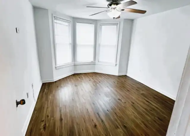 Property at 126 Chestnut St Unit 2, Roselle Park, NJ, 07204, 4 beds, 1 bath, [object Object]
