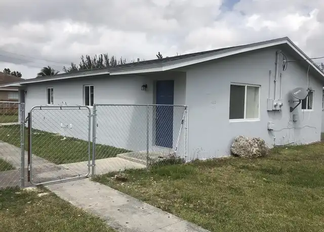 Property at 426 NW 13th St, Florida City, FL, 33034, 2 beds, 1 bath, [object Object]