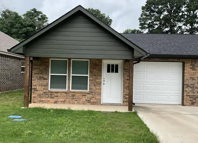 Property at 113 Isabella St, Mineola, TX, 75773, 3 beds, 2 baths, [object Object]