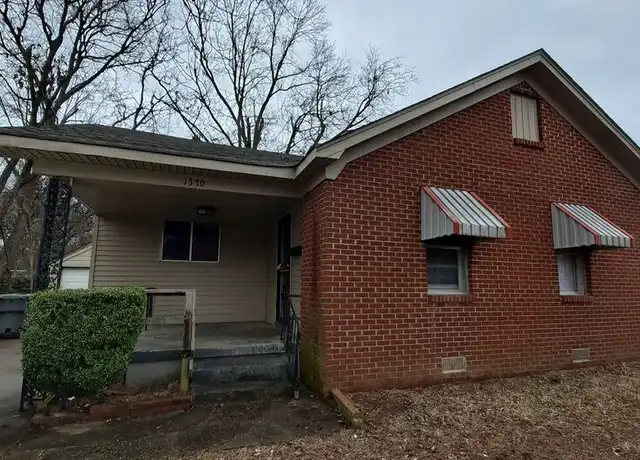 Property at 1370 Isabelle St, Memphis, TN, 38122, 3 beds, 2 baths, [object Object]