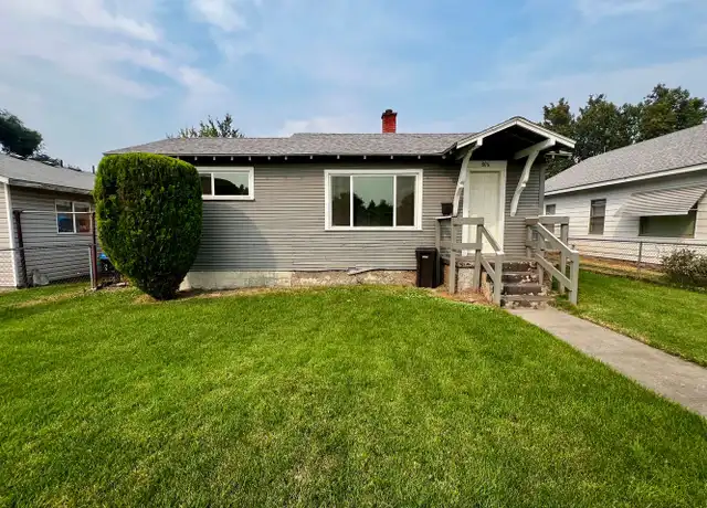 Property at 806 S 15th Ave, Yakima, WA, 98902, 2 beds, 1 bath, [object Object]