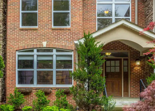 Property at 254 Berry Patch Ln, Chattanooga, TN, 37405, 3 beds, 3.5 baths, [object Object]