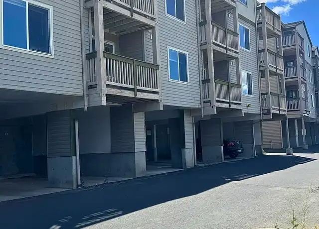 Property at Outlook Apartments - 620 NE Kamiaken St, Pullman, WA, 99163, 2 beds, 1 bath, [object Object]