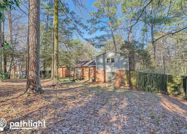 Photo of 5532 Four Winds Dr SW, Lilburn, GA 30047