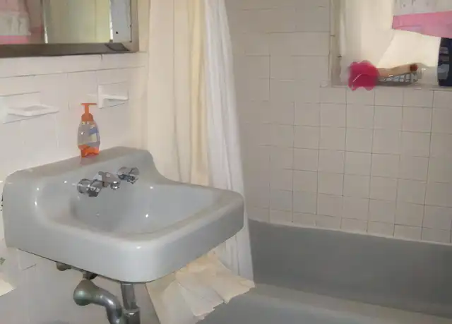 Property at 107 Gordon St Unit 4, Brighton, MA, 02135, 1 bed, 1 bath, [object Object]