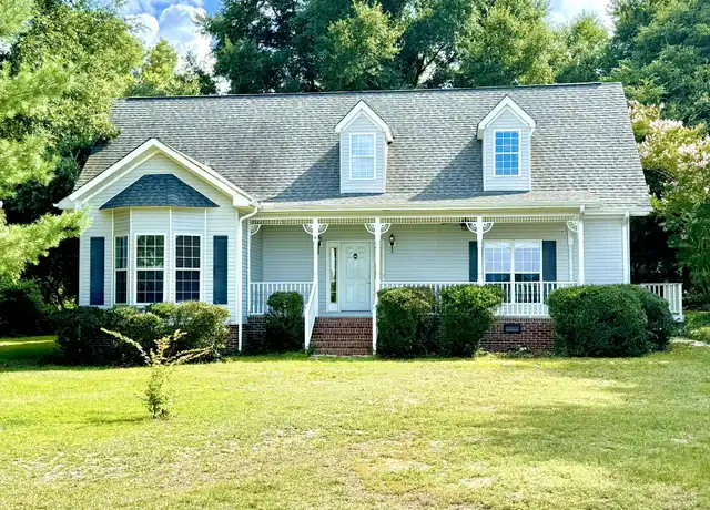 Property at 170 Blue Ln, Southern Pines, NC, 28387, 4 beds, 3 baths, [object Object]