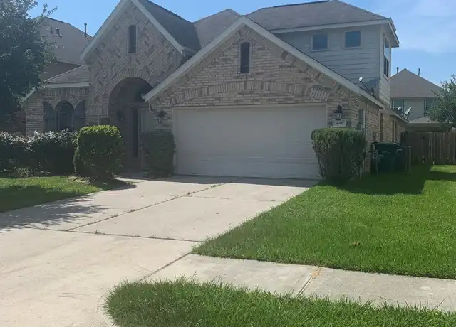Property at 446 Oak Chase Dr, Conroe, TX, 77304, 4 beds, 2.5 baths, [object Object]