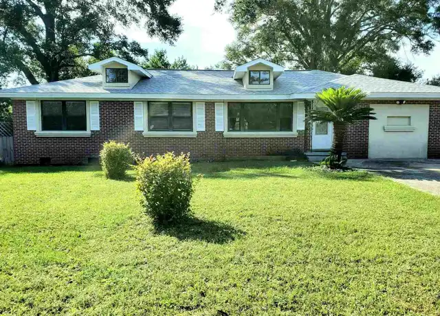 Property at 379 N 57th Ave, Pensacola, FL, 32506, 3 beds, 2 baths, [object Object]