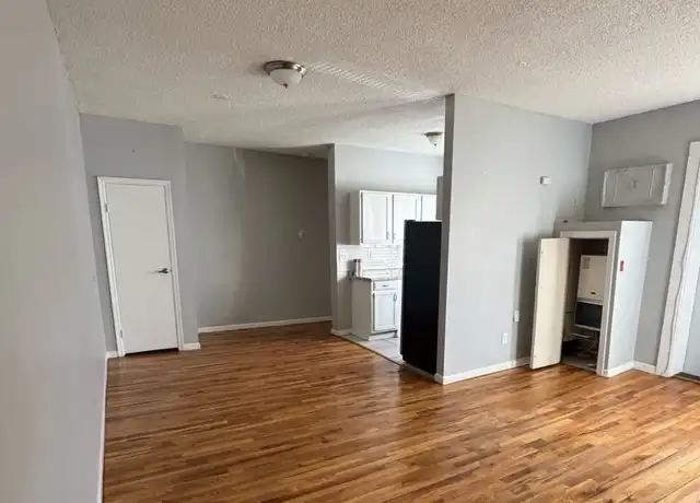 Property at 335 Wells St Unit 20, Bridgeport, CT, 06606, 1 bed, 1 bath, [object Object]